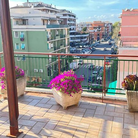 Panoramic And Bright Penthouse Is Waiting For You Lejlighed Rom Eksteriør billede